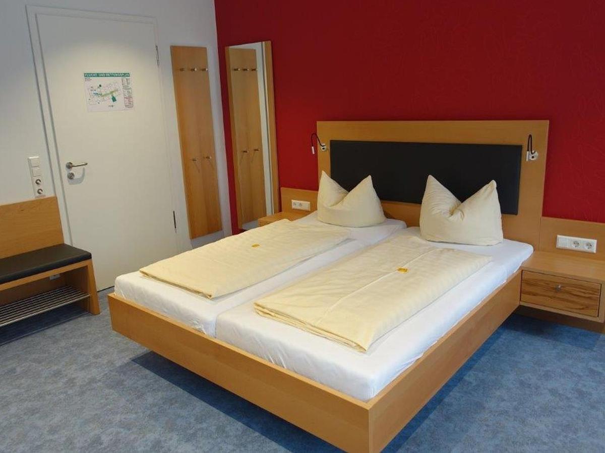 Hotel Gasthaus Krone Immenstaad am Bodensee Dış mekan fotoğraf