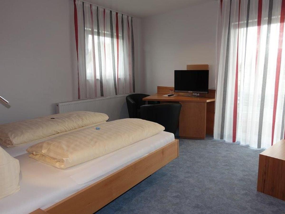 Hotel Gasthaus Krone Immenstaad am Bodensee Dış mekan fotoğraf